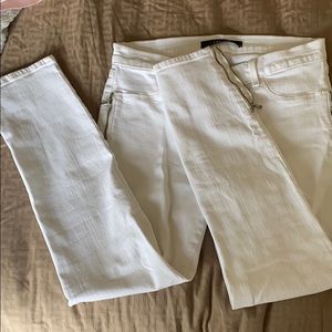 J Brand White Ankle Jeans with zipper detail